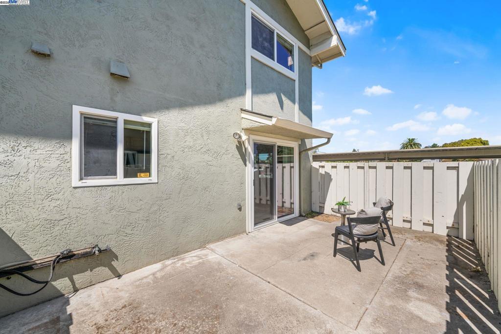 THORNTON - Residential