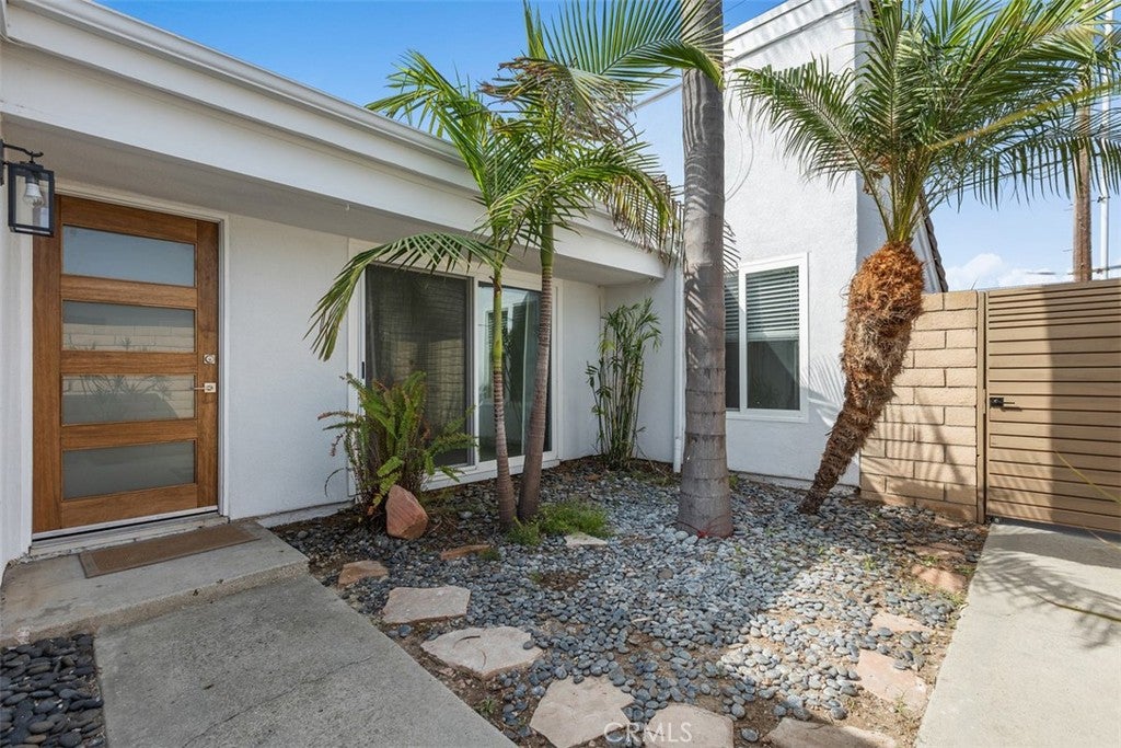 Photo of 1916 Delaware ST, Huntington Beach, CA 92648 (MLS # NP26210828)