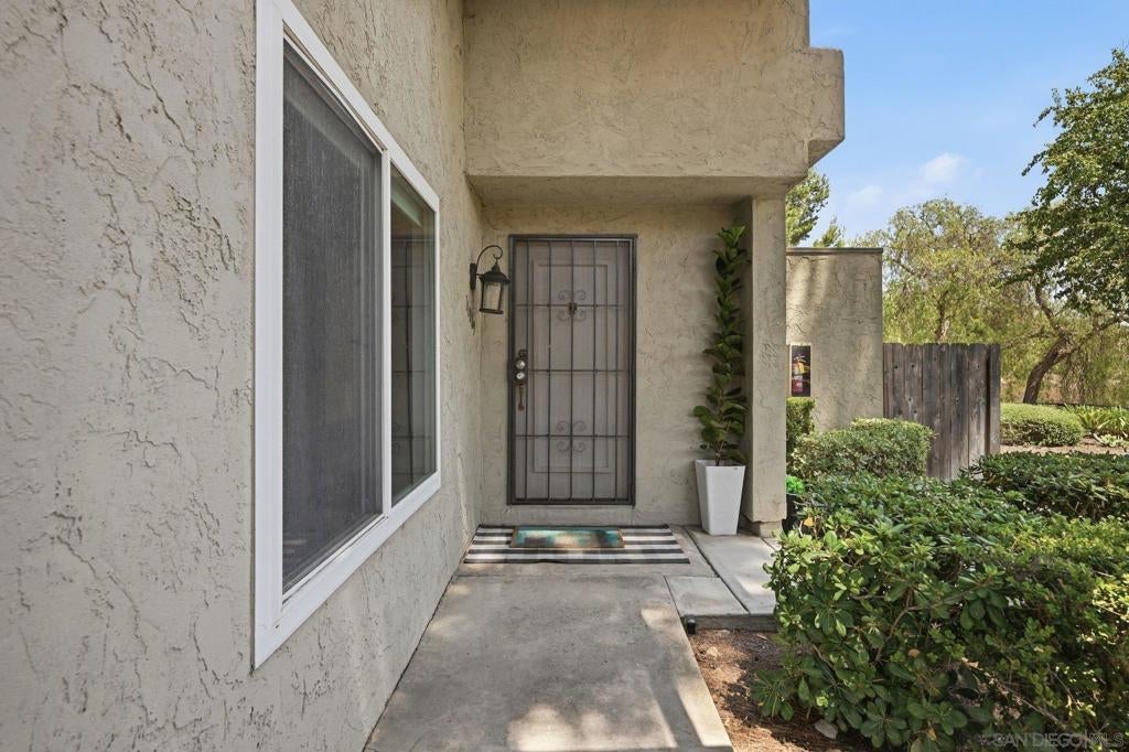 11089 Clairemont Mesa Blvd