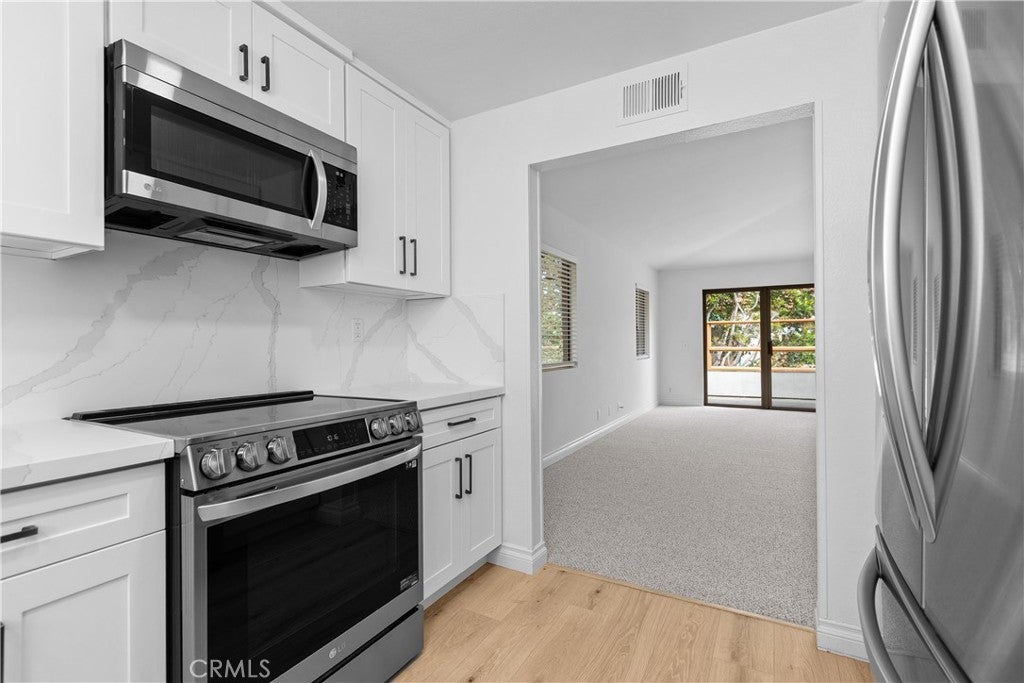 372 Villa Point Drive, Newport Beach CA 92660 - Photo 16