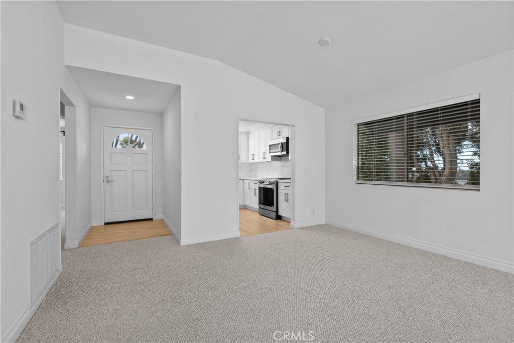 372 Villa Point Drive, Newport Beach CA 92660 - Photo 10