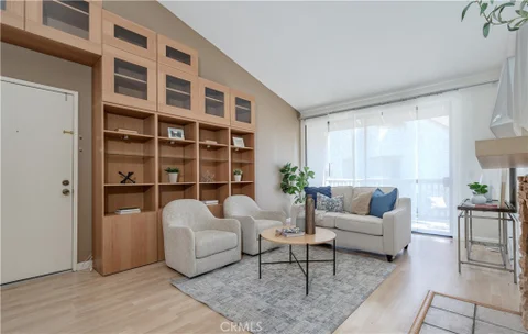 10531 S Lakeside Drive S Unit B, Garden Grove, CA 92840 - MLS#: OC26196355