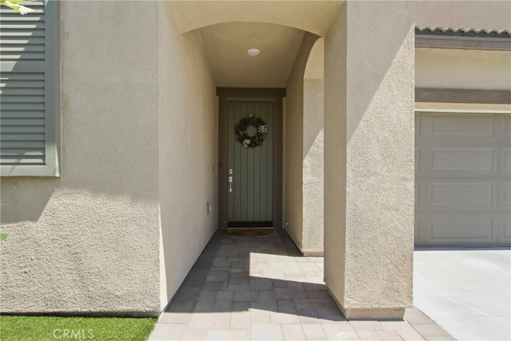 30028 Arroyo Springs
