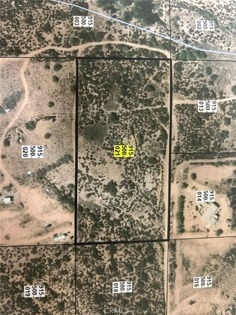 Photo of 0 Oak Canyon, Hemet, CA 92544 (MLS # SW26062893)