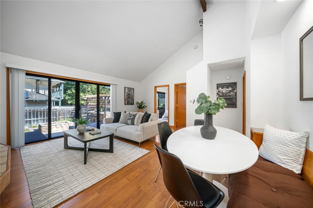 262 East Foothill Boulevard