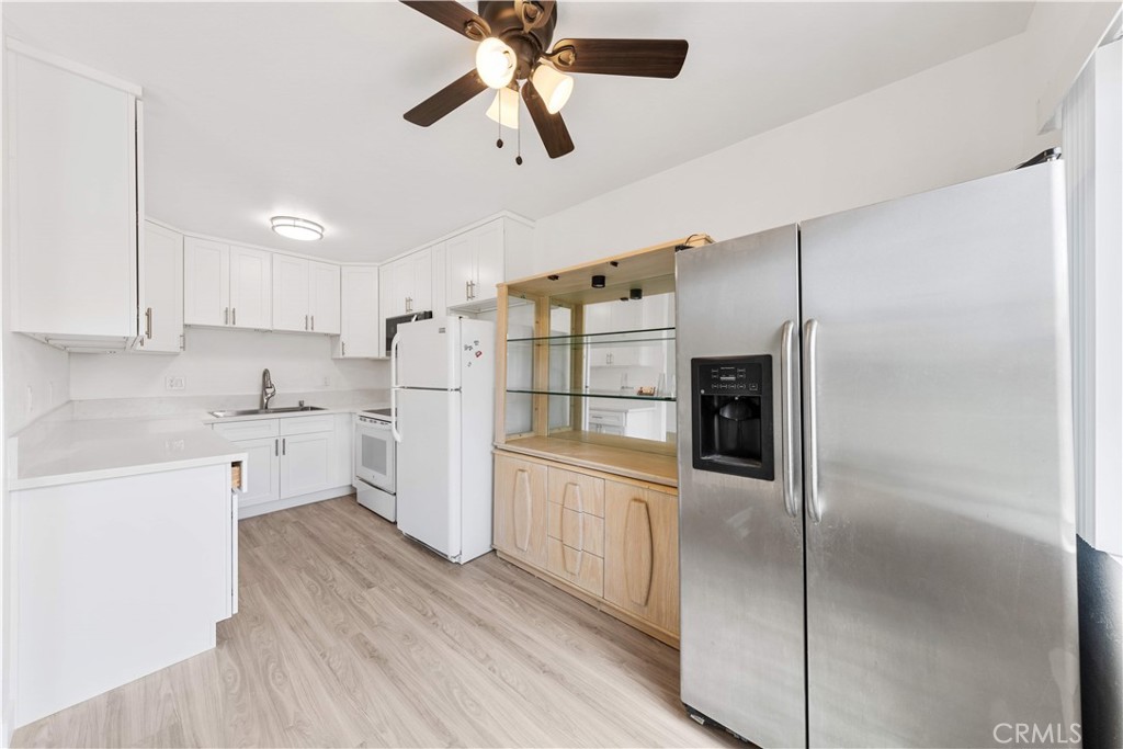 6602 Beadnell Way 22
