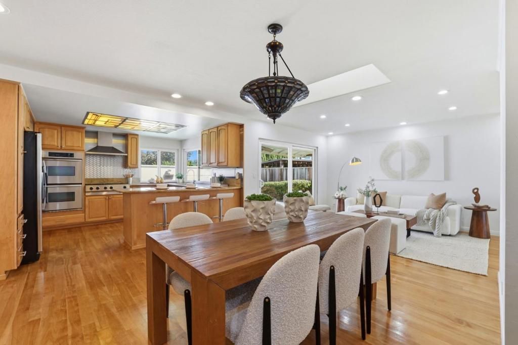 Photo of 1638 Corte De Callas, San Jose, CA 95124 (MLS # ML82038107)