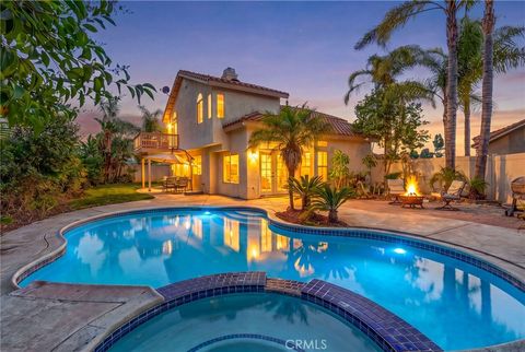 Photo of 32046 Corte Montoya, Temecula, CA 92592 (MLS # SW26097559)