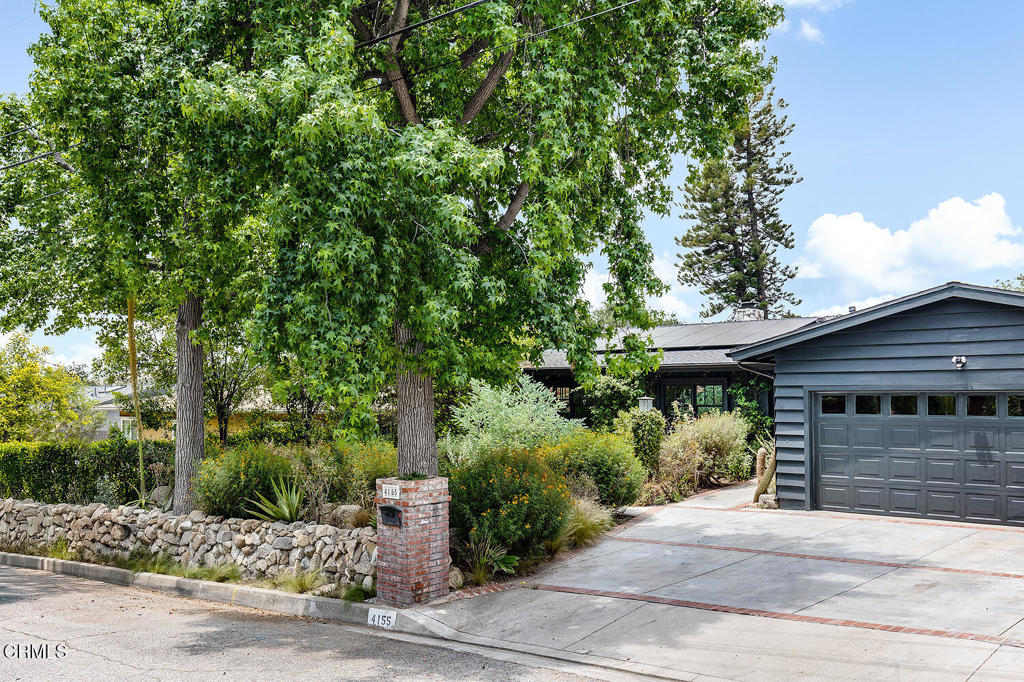 4155 Aralia Road