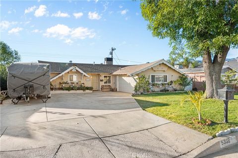Photo of 5332 Elm Ave, San Bernardino, CA 92404 (MLS # CV25271927)