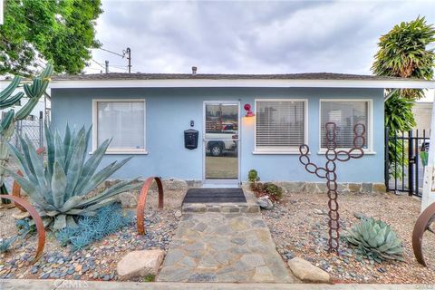 256 E Front Street Covina CA 91723