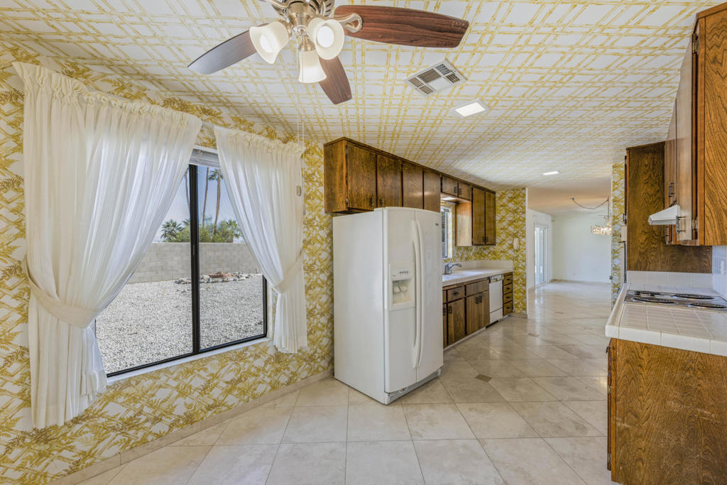 Magnesia Falls Cove - Residential