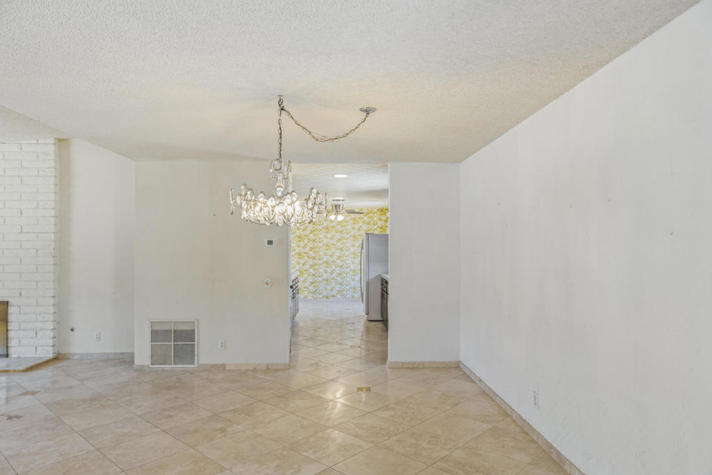 Magnesia Falls Cove - Residential