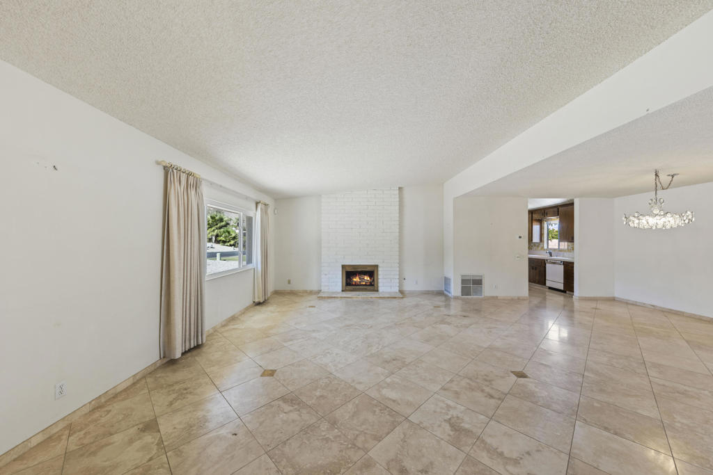 Magnesia Falls Cove - Residential