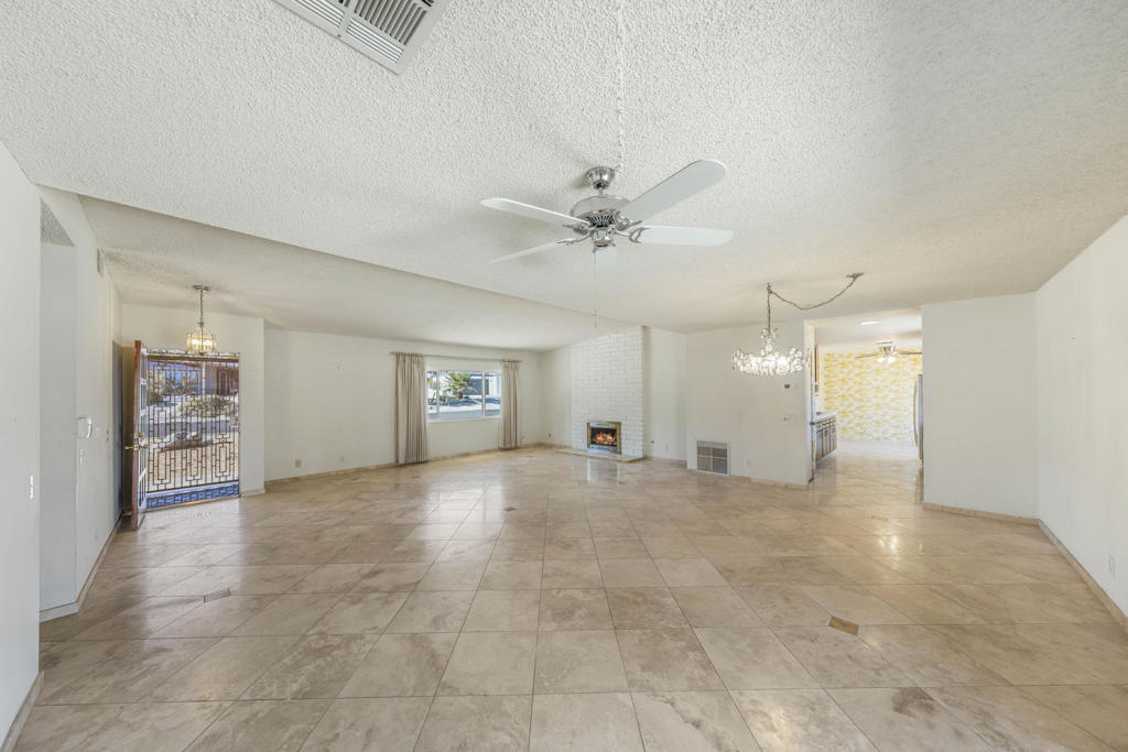 Magnesia Falls Cove - Residential