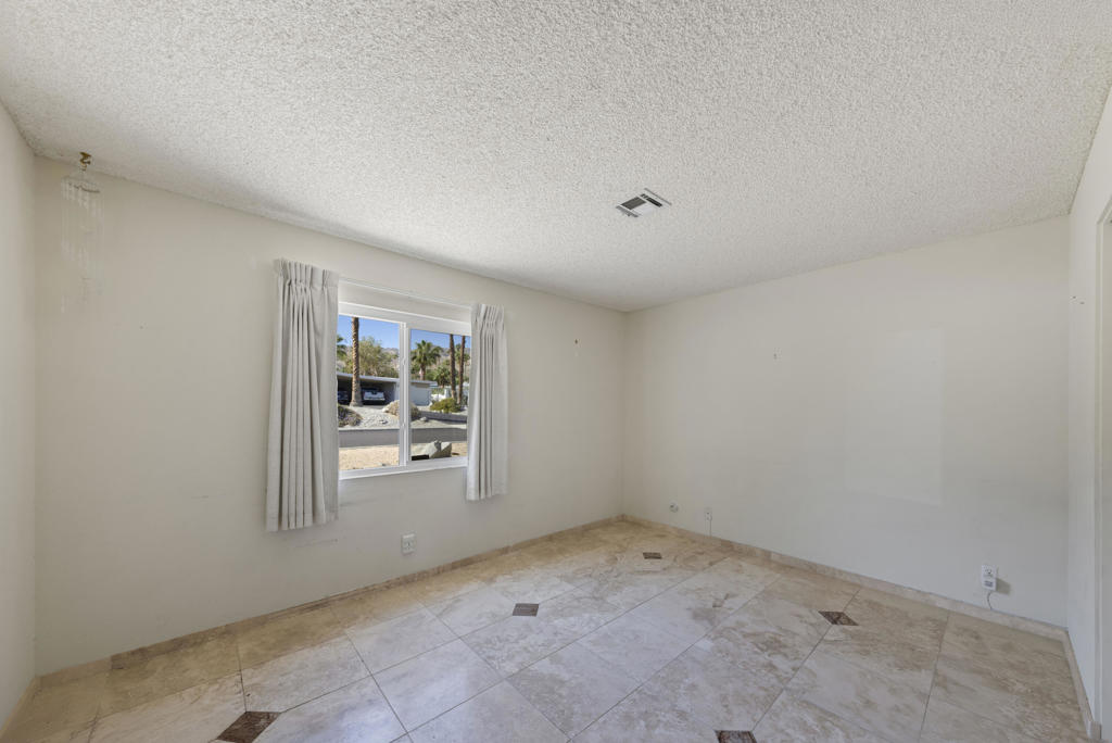 Magnesia Falls Cove - Residential