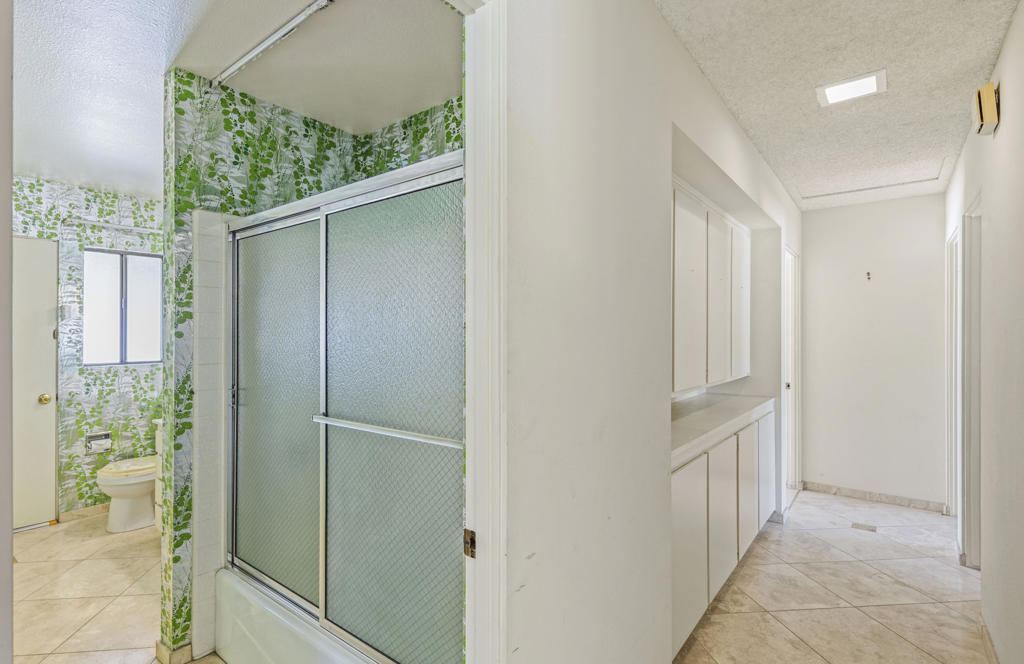 Magnesia Falls Cove - Residential