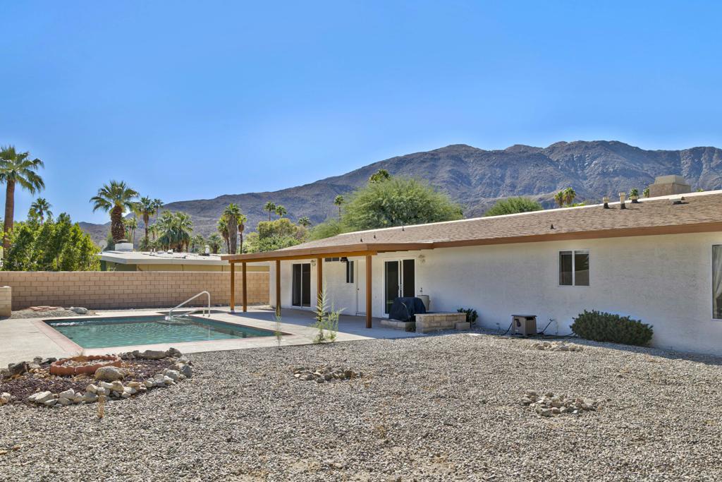 Magnesia Falls Cove - Residential