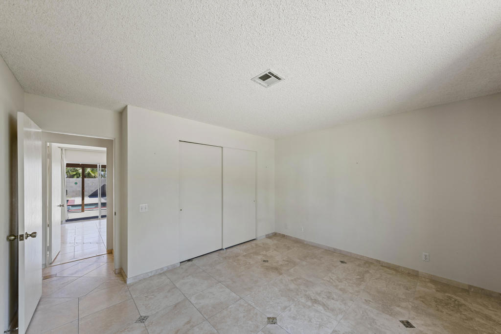 Magnesia Falls Cove - Residential