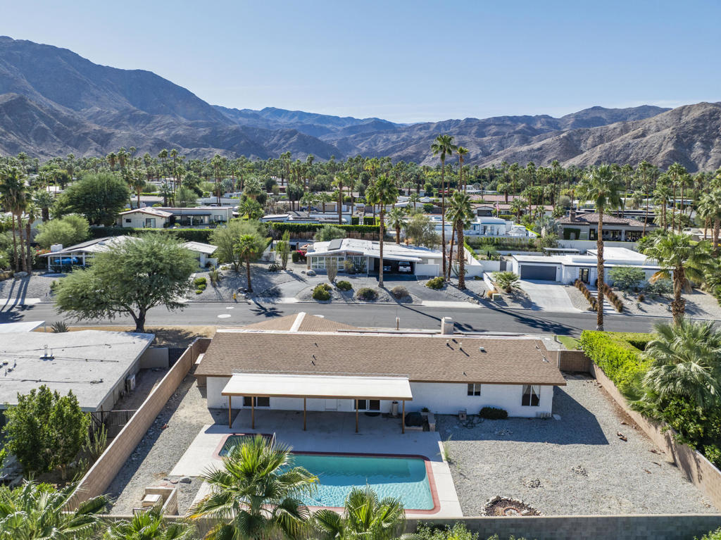 Magnesia Falls Cove - Residential