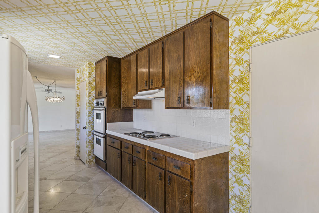 Magnesia Falls Cove - Residential