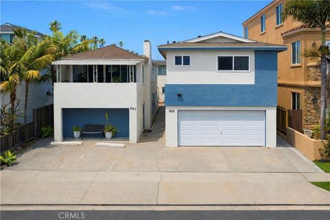 Photo of 207 209 Baltimore Avenue, Huntington Beach, CA 92648 (MLS # OC26041519)