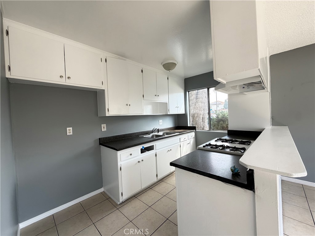 1611 Picadilly Way B