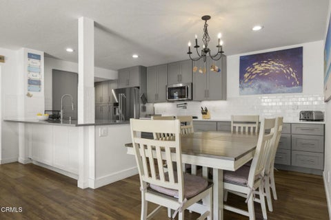 Tiny photo for 2274 Martinique Lane, Oxnard, CA 93035 (MLS # V1-38709)
