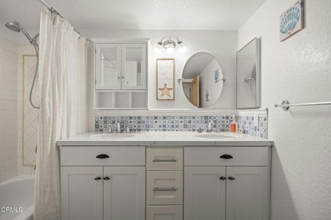 Tiny photo for 2274 Martinique Lane, Oxnard, CA 93035 (MLS # V1-38709)