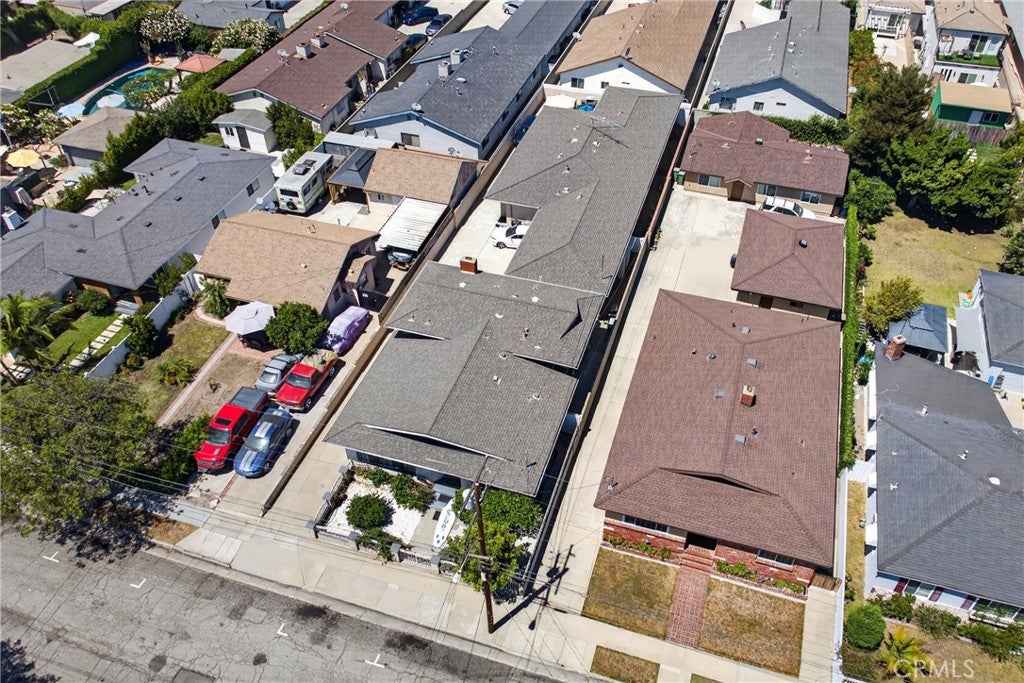 4215 W 130th