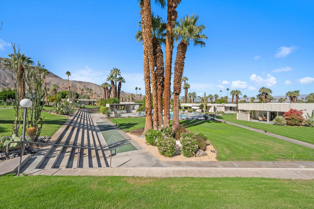 Sandpiper Palm Deser - Residential