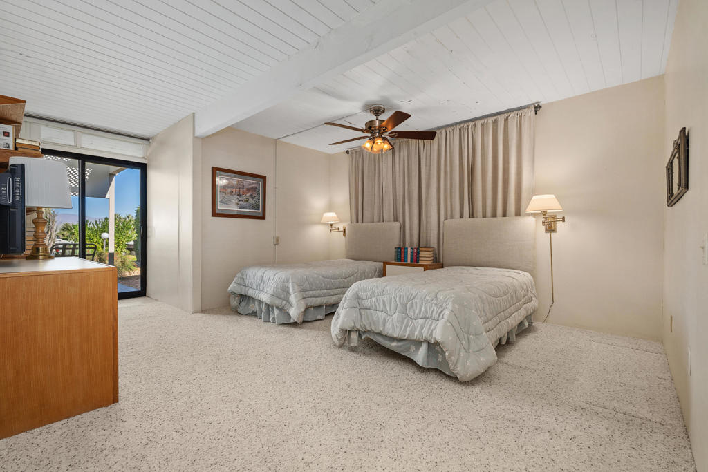 Sandpiper Palm Deser - Residential