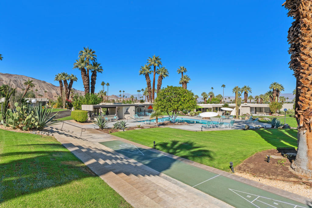 Sandpiper Palm Deser - Residential