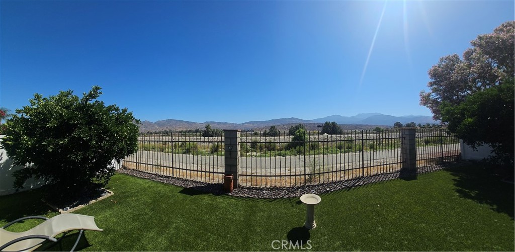 24600 Mountain Avenue 19