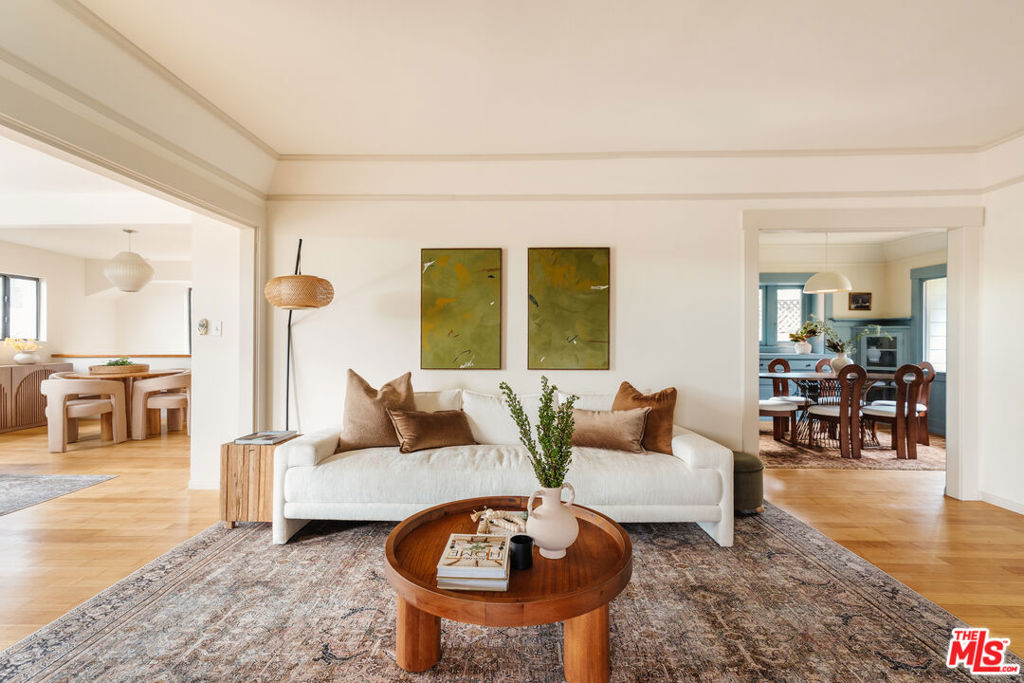 1207 Oak Grove Drive