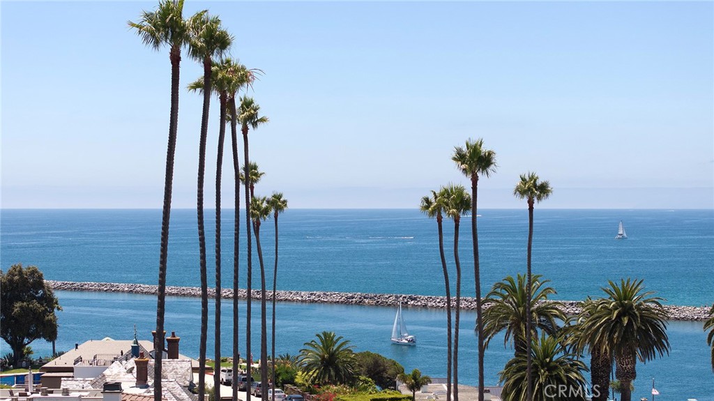 Corona del Mar South of PCH (CDMS) - Residential