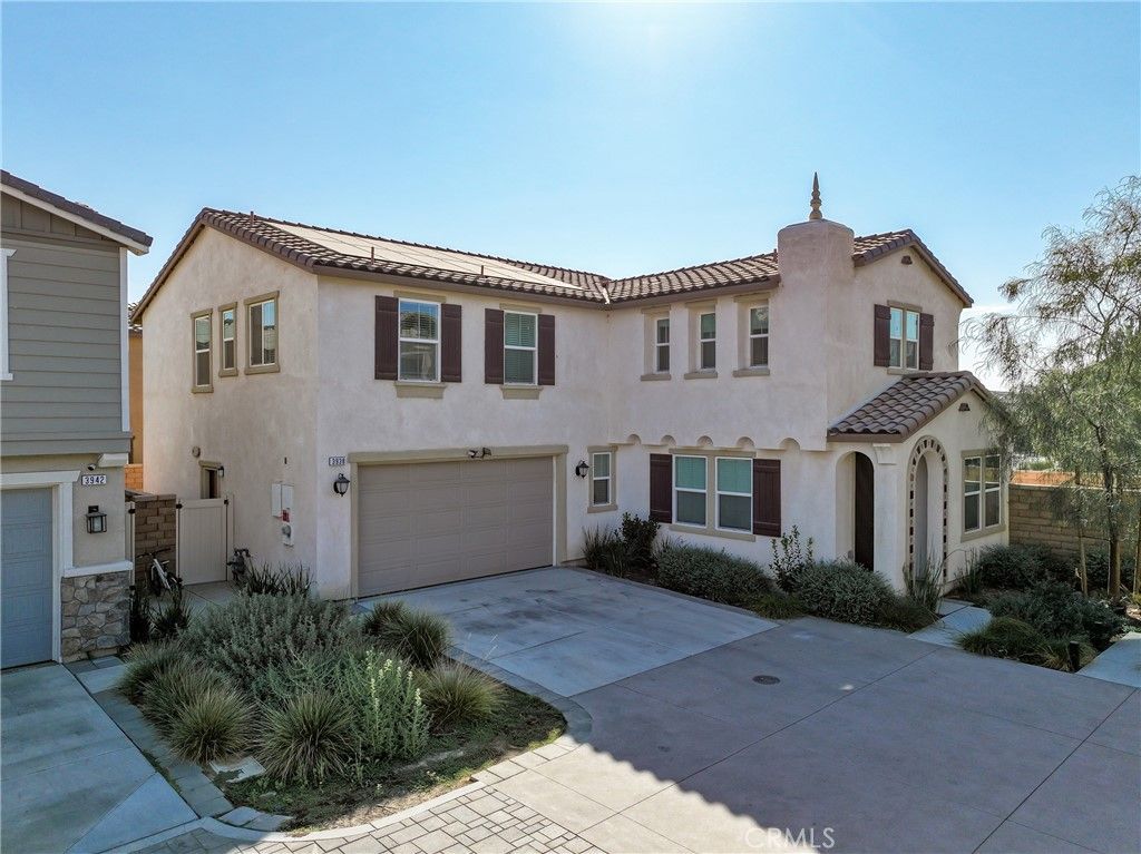 Photo of 3938 Cambria Privado, Ontario, CA 91762 (MLS # PW25215181)