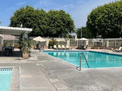 45 Golden Glen Street Unit 75, Irvine, CA 92604 - MLS#: PW25116266