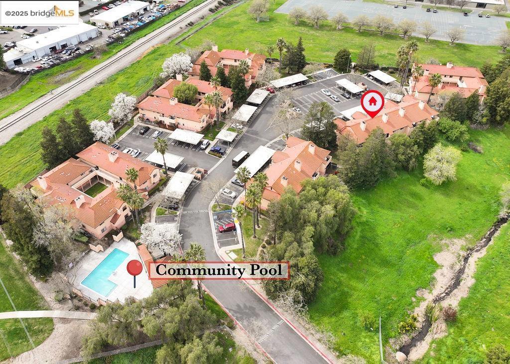 HILLCREST MEADOW - Residential