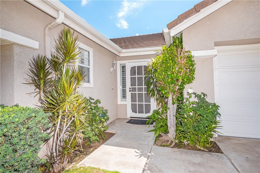 5824 Thornhill Drive
