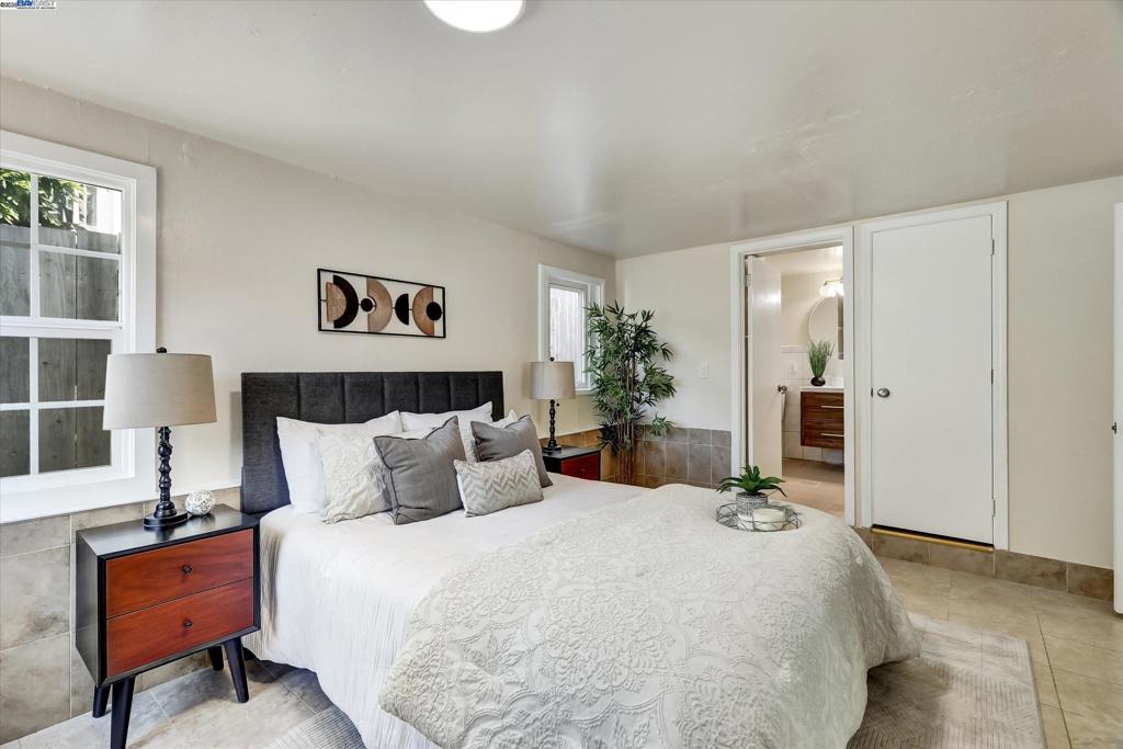 RICHMOND - Residential