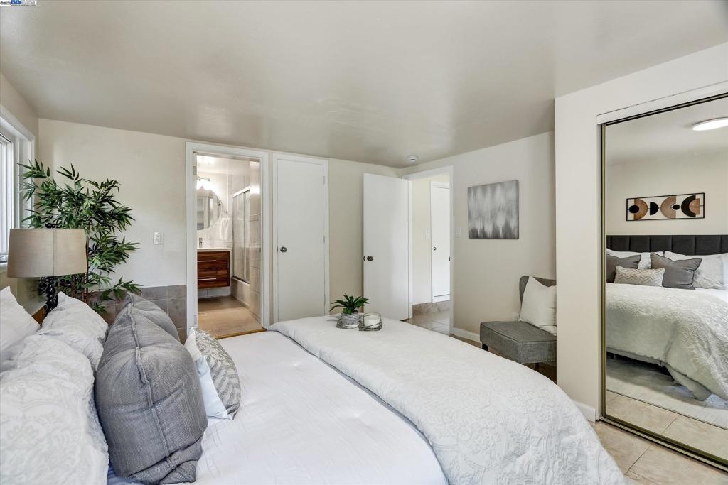 RICHMOND - Residential