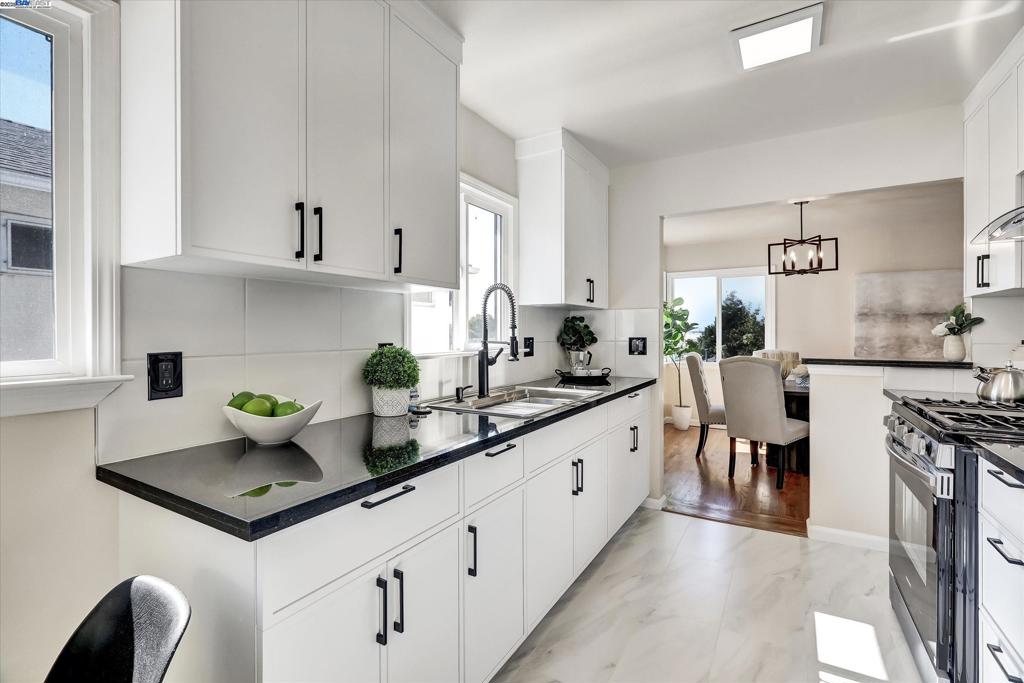 RICHMOND - Residential