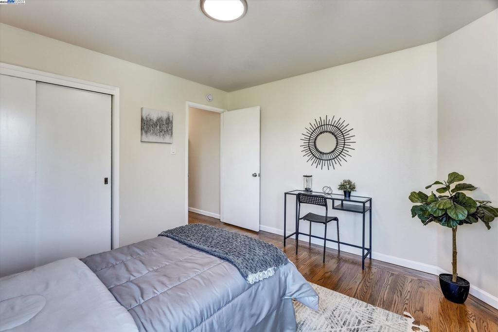 RICHMOND - Residential