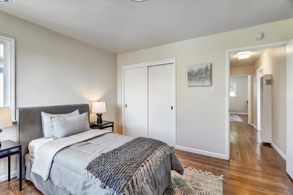 RICHMOND - Residential