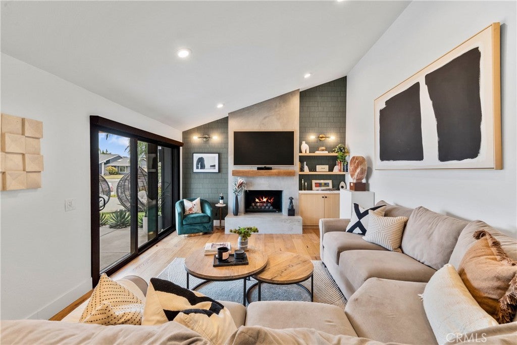8541 Kelso Drive, Huntington Beach CA 92646 - Photo 13