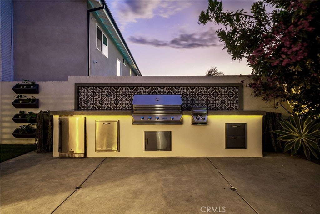 8541 Kelso Drive, Huntington Beach CA 92646 - Photo 72