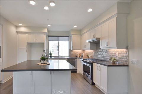 102 Novel Irvine CA 92618