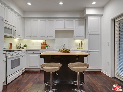 Tiny photo for 6020 S Seabluff Drive #122, Playa Vista, CA 90094 (MLS # 25596381)