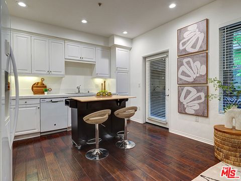 Tiny photo for 6020 S Seabluff Drive #122, Playa Vista, CA 90094 (MLS # 25596381)